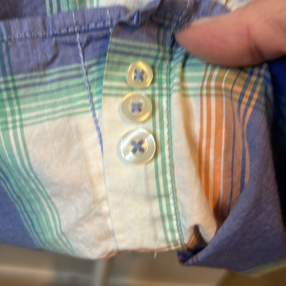 American Eagle plaid button down shirt - Picture 4 of 7